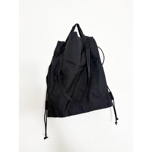 Alo Yoga Utility Tote Bag Black Oversized Gym Bag - Picture 9 of 10